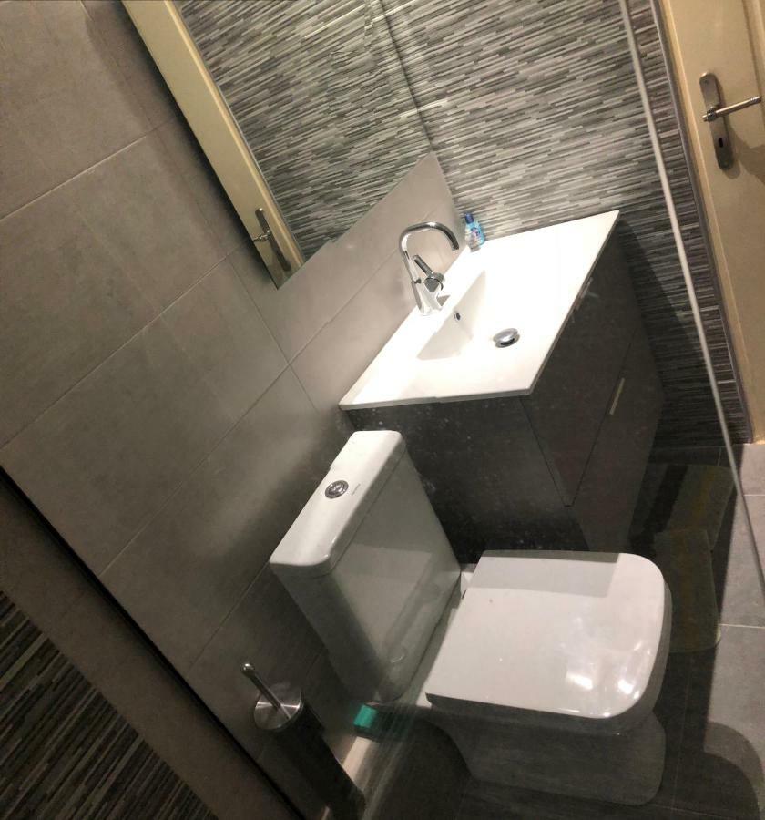 Menelaos Apartments 아델리아노스 캄포스 외부 사진